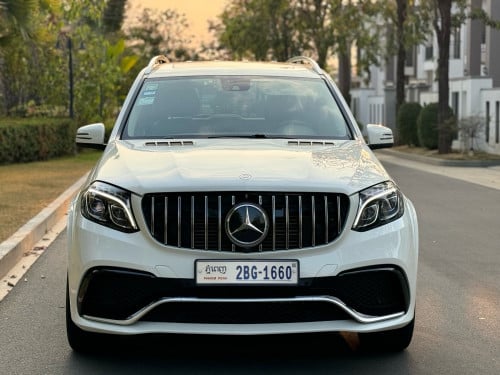 Mercedes GLS350