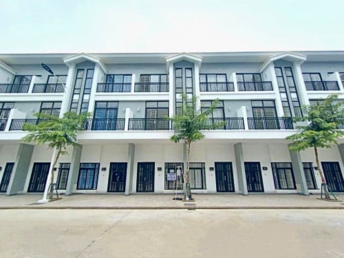 វីឡាកូនកាត់ LV លក់បន្ទាន់ 🔥