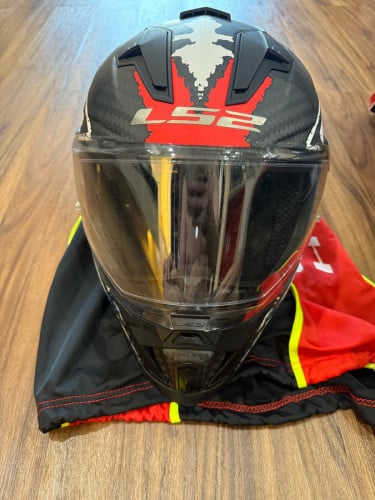 LS2 MX701 Explorer Carbon – Premium Off-Road Helmet (Size L)