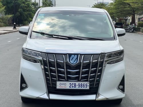 Toyota Alphard ឆ្នាំ2018 V4 hybrid កៅអីធំVIP មហាថ្មីម្ចាស់ដើមទី1 ទឹកថ្នាំហ្ស៊ីន1ជុំ