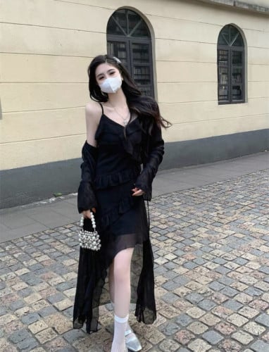 លក់រ៉ូបពាក់ដេីរលេង👗តម្លៃទៅតាមម៉ូតផ្សេងៗគ្នា~💰