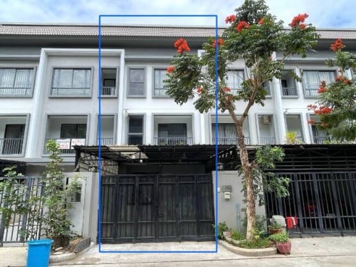 Link House for Rent at Borey Chip Mong 598