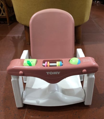 Tomy Portable Baby Bath Chair