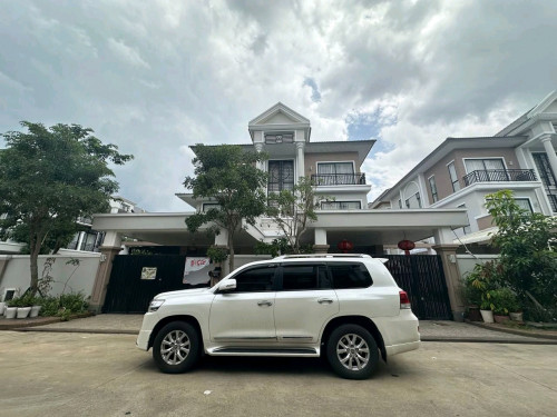 Twin Villa for rent at PH beung snor