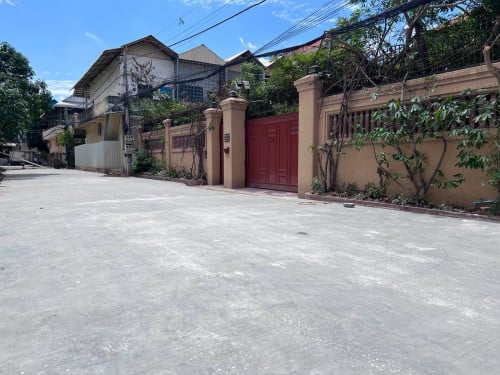 ផ្ទះវីឡាសម្រាបជួល