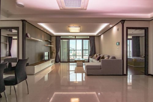 3 Bedroom De Castle Royal