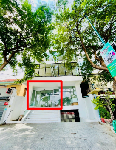 Commercial Ground Floor Space-Shop 4 Rent Close To Independent Monument, 100sqm, 18$/m2 (Negotiable)