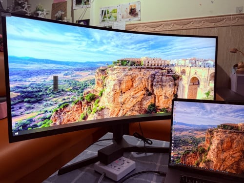 មានក្នុងស្តុកស្រាប monitor 34inch, 4k 165hz លក់ 185$