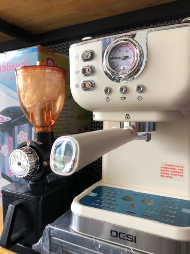 Set Grinder with coffee machine