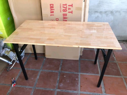 តុបត់ជើងឈើកៅស៊ូ