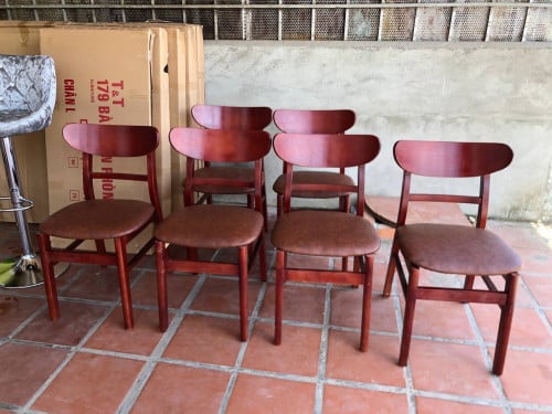 កៅអីញាំបាយពូកល្អ