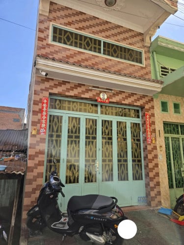 ទីតាំងក្នុងក្រុងជិតវត្តភ្នំ ចំងាយ២គីឡូ