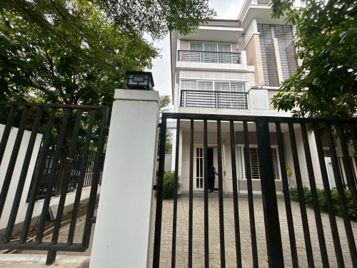 Twin Villa for rent at PH Road number 1🍀