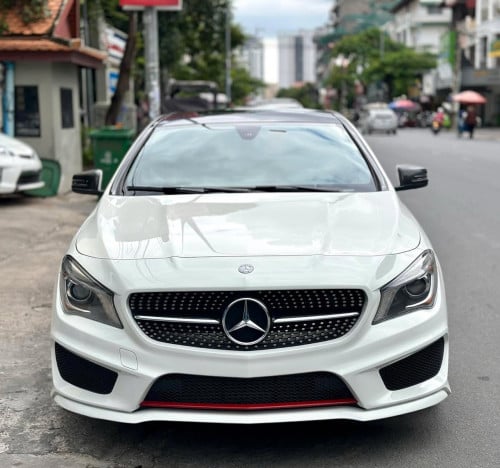 Mercedes CLA250 2014 Special Option ( ពូកស្បែកឆៅ ខ្សែក្រវ៉ាត់ក្រហម )