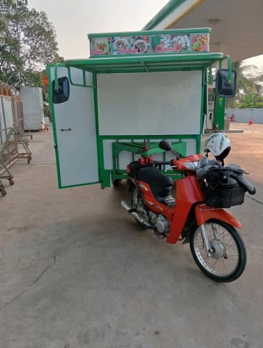 រម៉កនៅថ្មី 90%