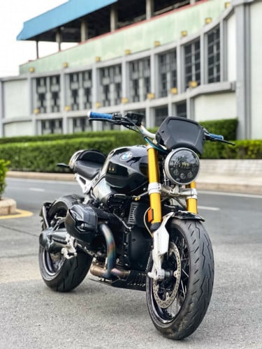 BMW R9T 1200cc 2014 រាងអេម ស្ទាយកាហ្វេស្រាប់ មួយទឹក ស្លាកលេខ នៅខ្ចីស្អាត