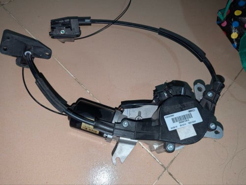 Carnival 019-021 អាចដាក់បាន ម៉ូទ័រទ្វា ខ្សែភ្លើង និង ប្រអប់ ខ្ញុំមានមួយចំហៀងខាងស្ដាំ