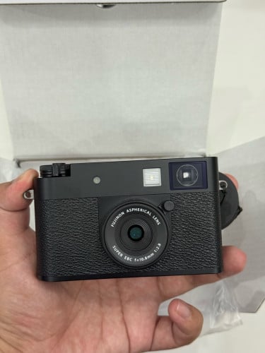 New Fujifilm X-Haft Black