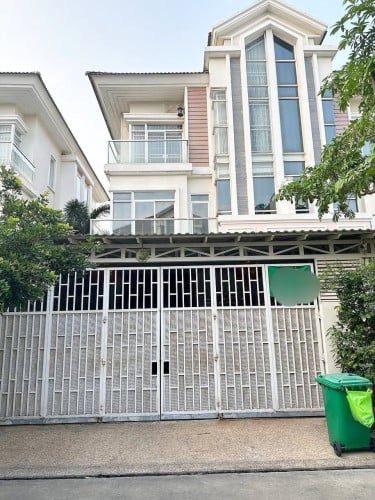 Twin Villa for rent in ChipMong Sensok