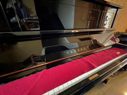 U1-Yamaha Acoustic Piano