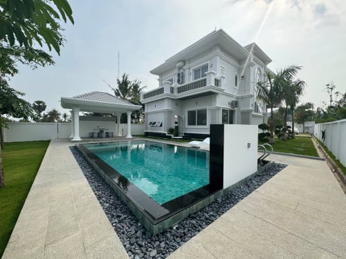 Villa in Kep for sale