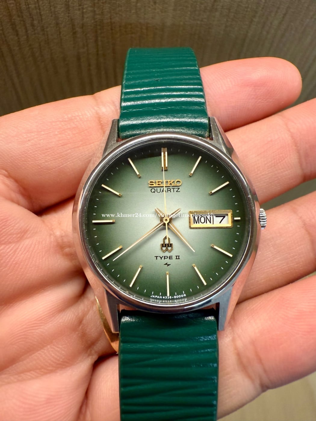 Original Ultra Super Rare Vintage SEIKO Quart Type II Green Ombre Dial JDM 1977 - (Condition 95%)