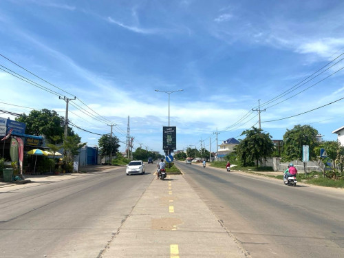 ផ្ទះសម្រាប់លក់ ឬជួល