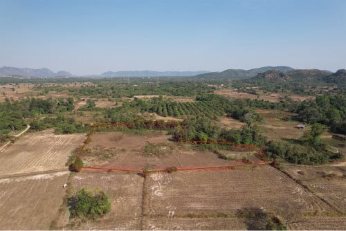 ដីជាប់អូរសម្រាប់ផ្ទះលំហែ