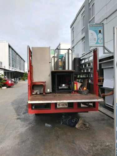 ឡានជួលដឹកអីវ៉ាន់