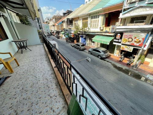 ផ្ទះជាន់ទី1 សំរាប់ជួល​ 1st floor for rent
