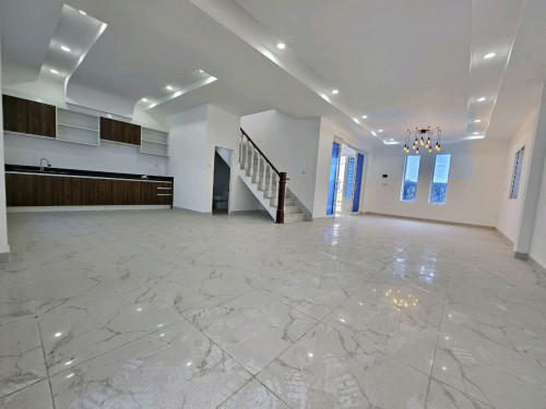ផ្ទះលក់ តម្លៃ 110,000$ ចរចា!!!