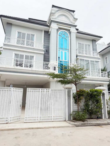 វីឡាទោលសម្រាប់ជួល នៅក្នុងបុរីឡុងនីទួលពង្រ | Single Villa for in Borey Longny Toul Pongro