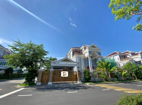 6 Bedroom | Villa for Rent in Borey Vimean 598 #AEON2