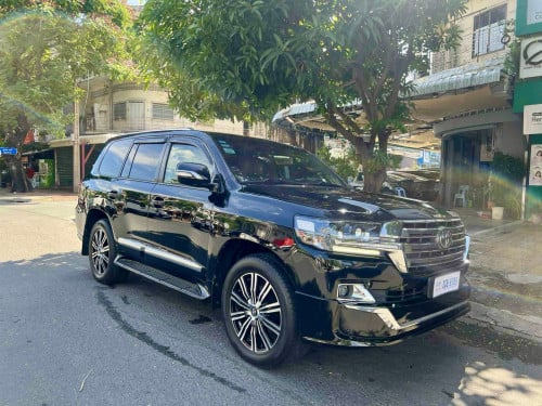 Land Cruiser VIP បូមឡើងចុះ 2012 ឡើង2021Black edition 5$