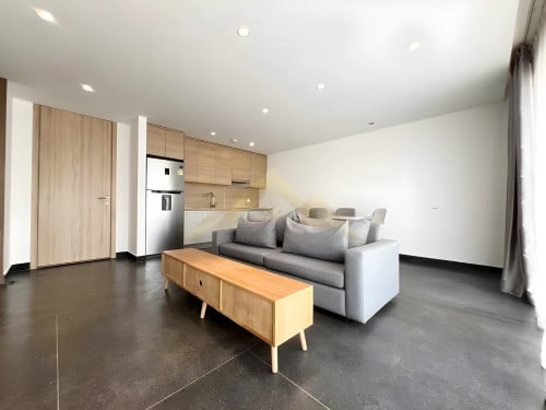 Spacious 1BR Apartment For Rent Toul Kork