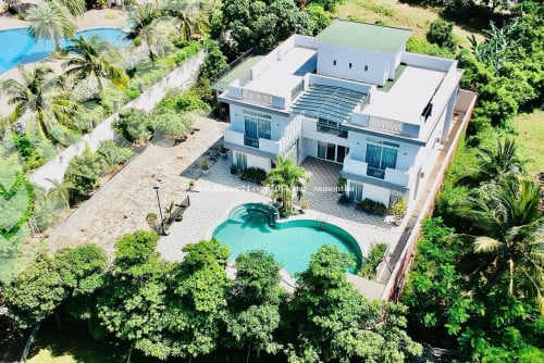 Villa for sale in Kep.