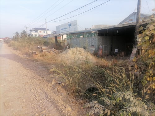 ផ្ទះ​ឃ្លាំងជួល20ម×70ម 1ខែ 250$