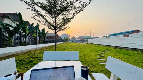 ដីលក់លើផ្លូវជាតិលេខ៨ (60ម៉ែត្រ) ភូមិព្រៃចាស់ ឃុំវិហាសួរ ខេត្តកណ្តាល