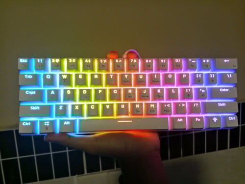 Blue switch gaming New Mechanical Keyboard   black/white