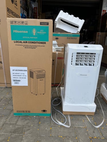 Hisense 1Hp (ម៉ាស៊ីនត្រជាក់ចលត័ទំហំ 1សេស/1 Hp Portable Air Conditioner)