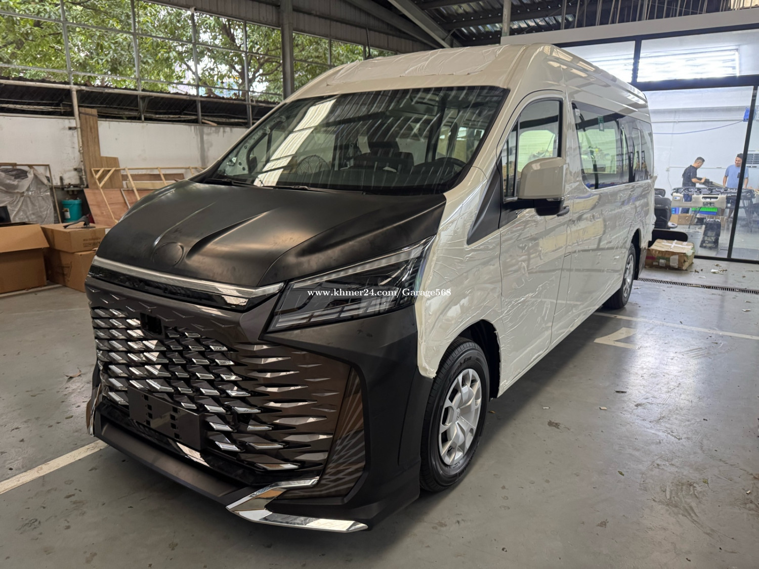 Toyota Hiace 2025 V6 price $135000.00 in Phsar Depou Muoy, Tuol Kouk ...