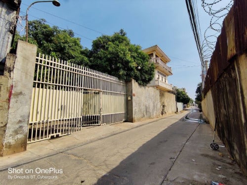 ផ្ទះ​លក់​