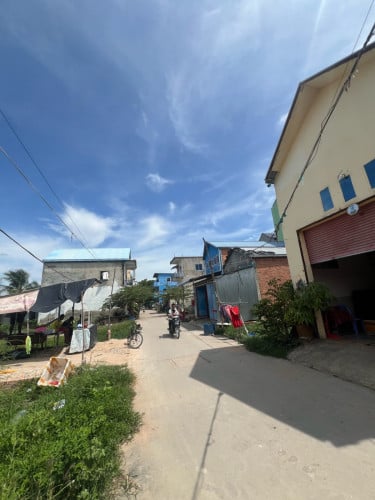 5 * 30 ទីតាំងល្អប្រកបមុករបរបាន 33000$ ចចា