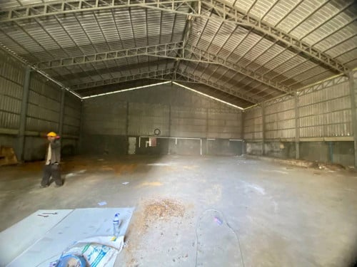 ឃ្លាំងលក់  630m2 ជិតពិភពថ្មីឈូកមាស