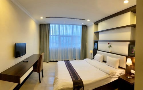 Luxury One bedroom for rent at Toul Kork ๐