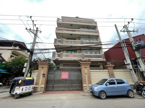 7 bedrooms building for rent in Mean Chey