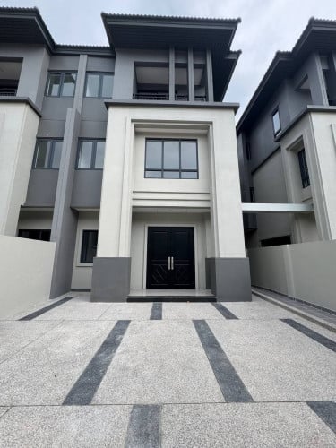 ChipMong Villa for rent at 6A