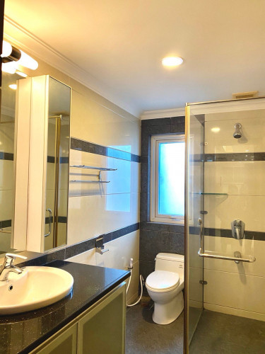Luxury Two bedroom for rent At Toul Kork