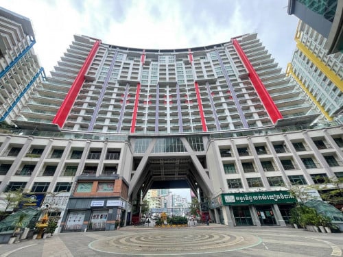 Supper Cheap Condo For Sale At Olympia