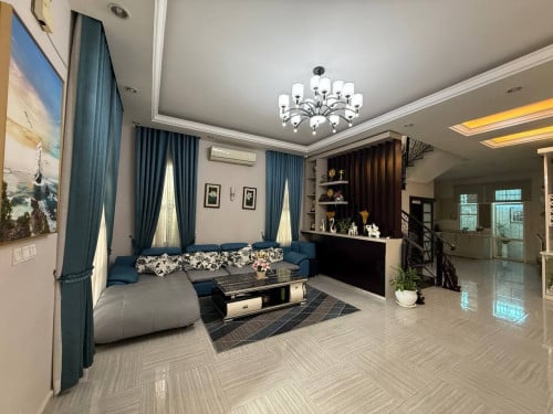 Twin Villa for rent in Chrouy Changva